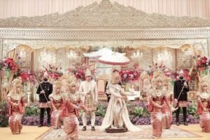 7 Proses dan Tradisi Yang Kaya Makna Pernikahan Adat Palembang