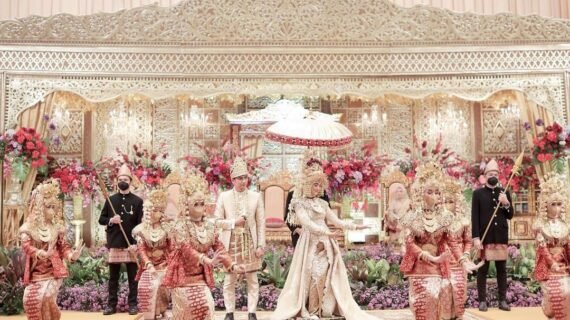 7 Proses dan Tradisi Yang Kaya Makna Pernikahan Adat Palembang